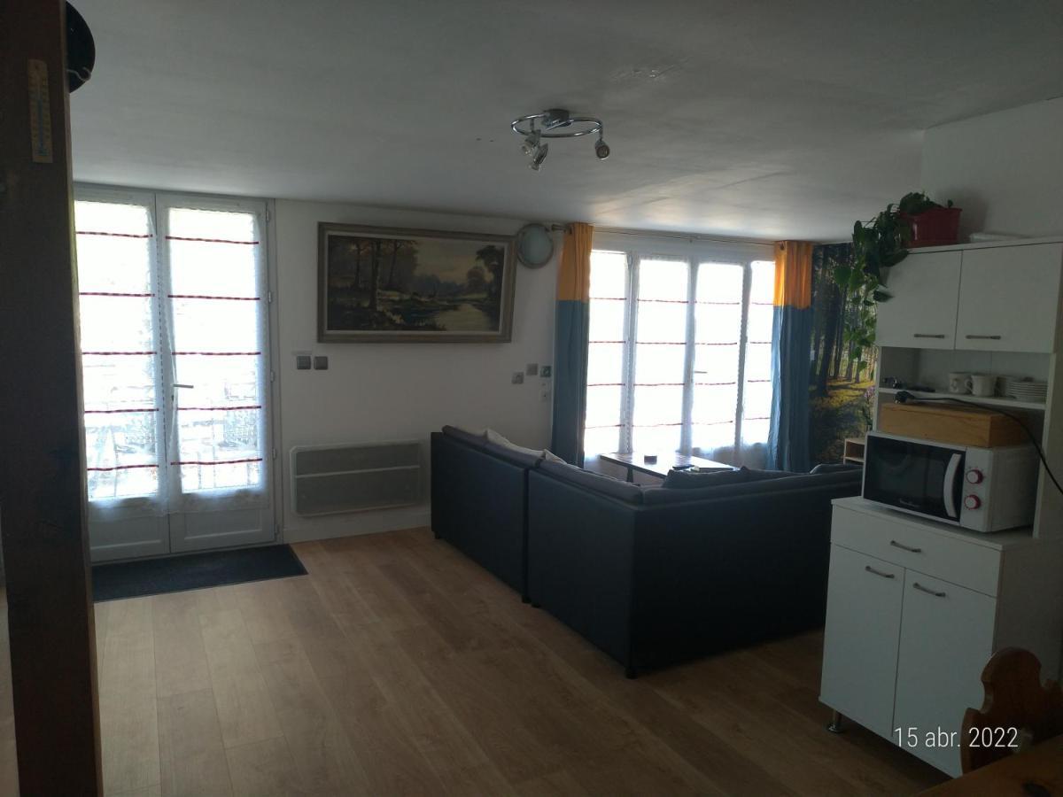 Les Guernazelles Apartment Bracieux Bagian luar foto