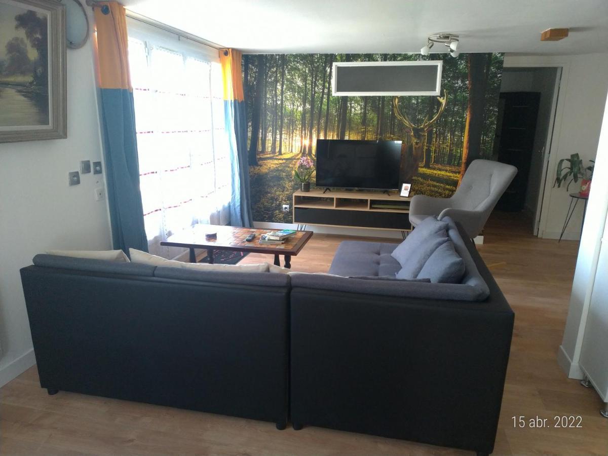 Les Guernazelles Apartment Bracieux Bagian luar foto